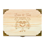 Personalisierte Hochzeitstruhe aus Holz